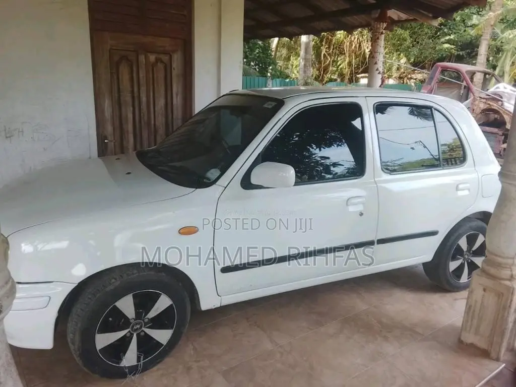 Nissan March K11 2001 Car (Used)