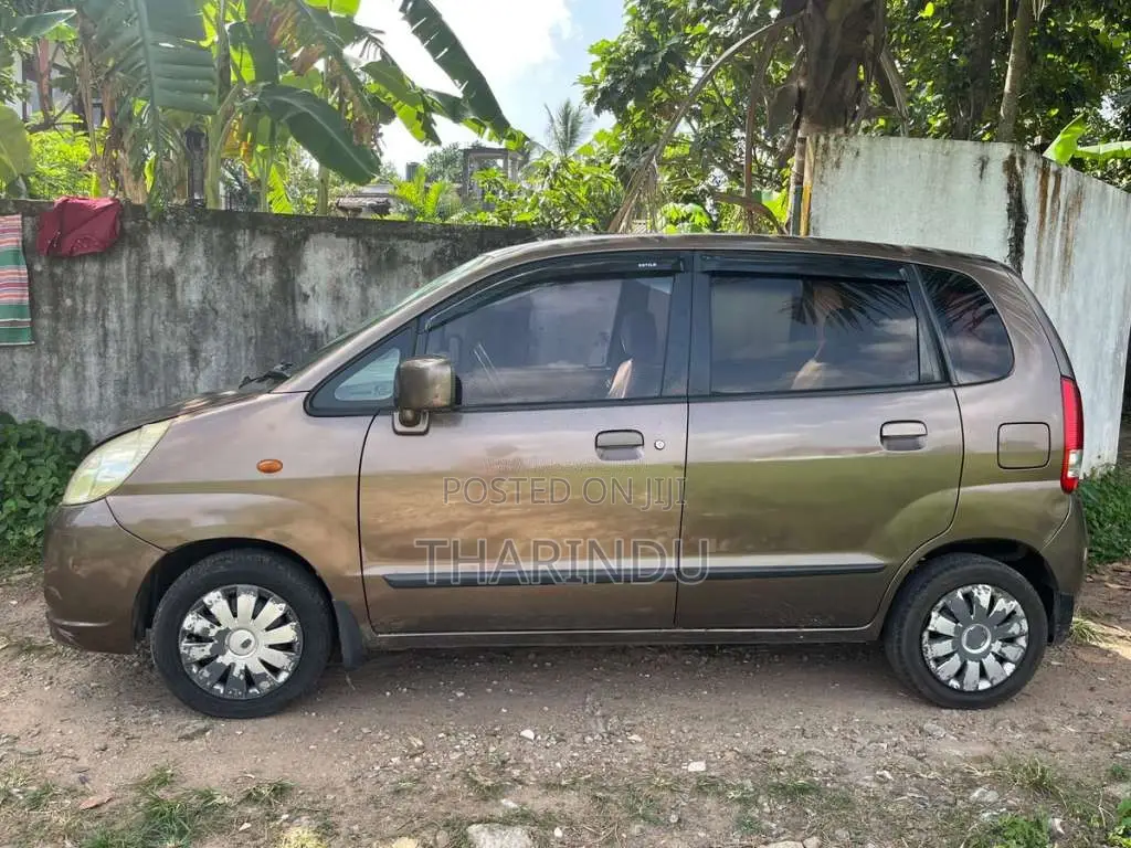 Suzuki Estilo 2011 Car (Used)