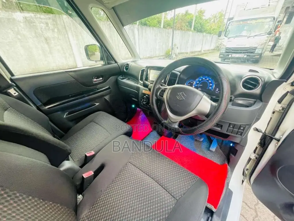 Suzuki Spacia CUS 2015 Car (Used)