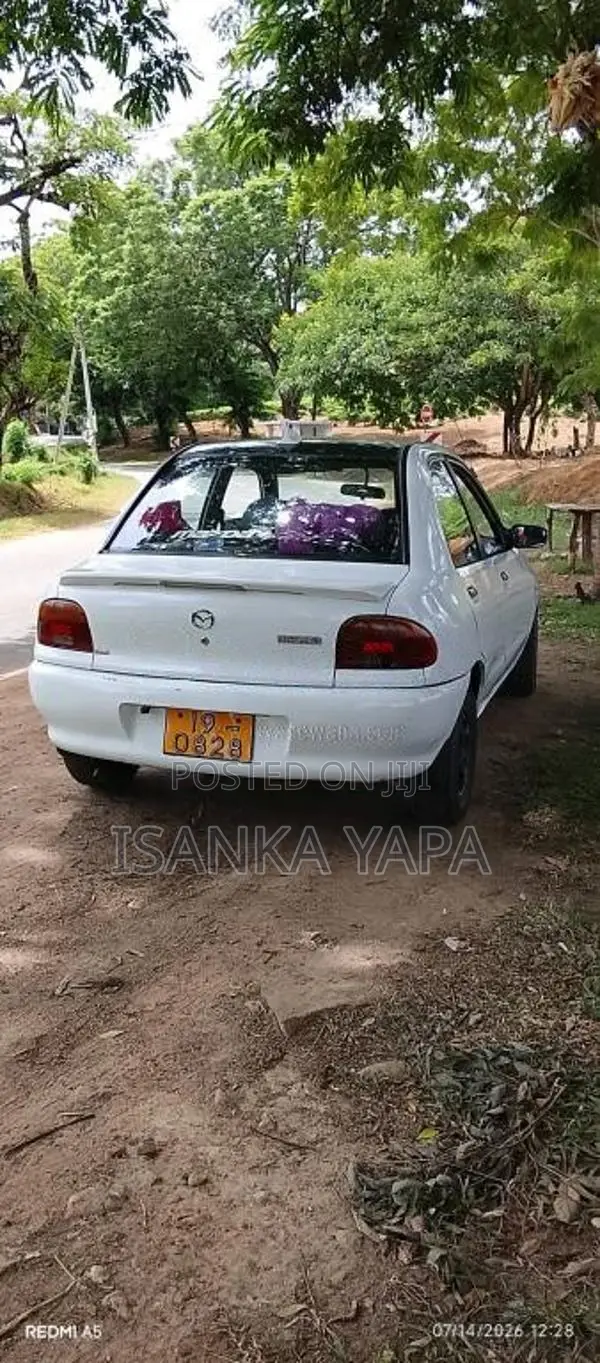 Mazda B3 1997 Car (Used)