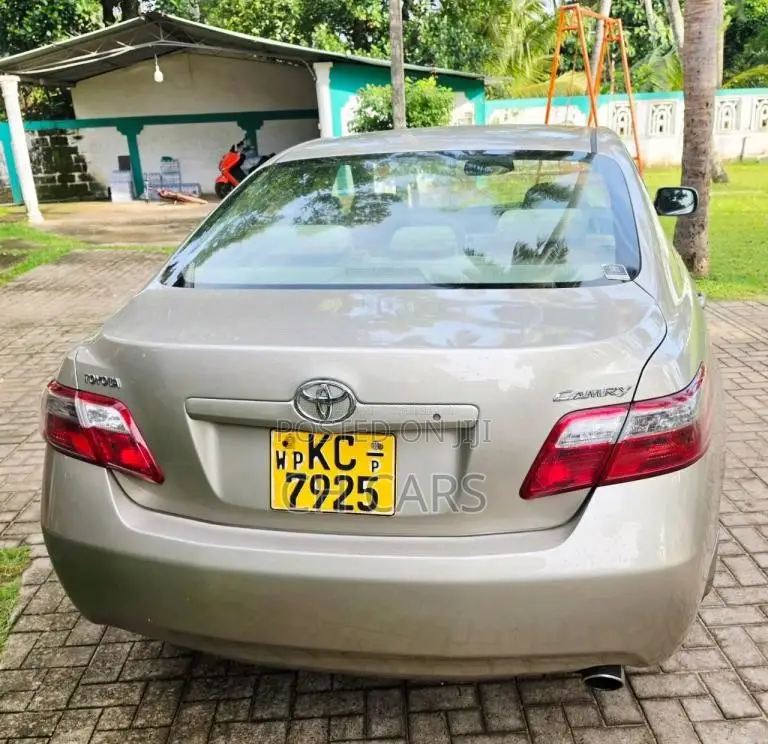 Toyota Camry 2006 Car (Used)