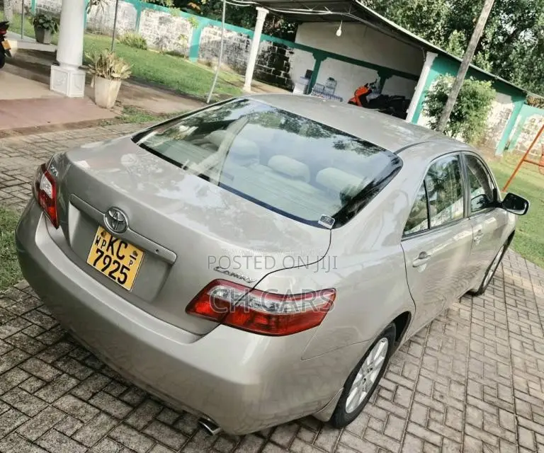 Toyota Camry 2006 Car (Used)