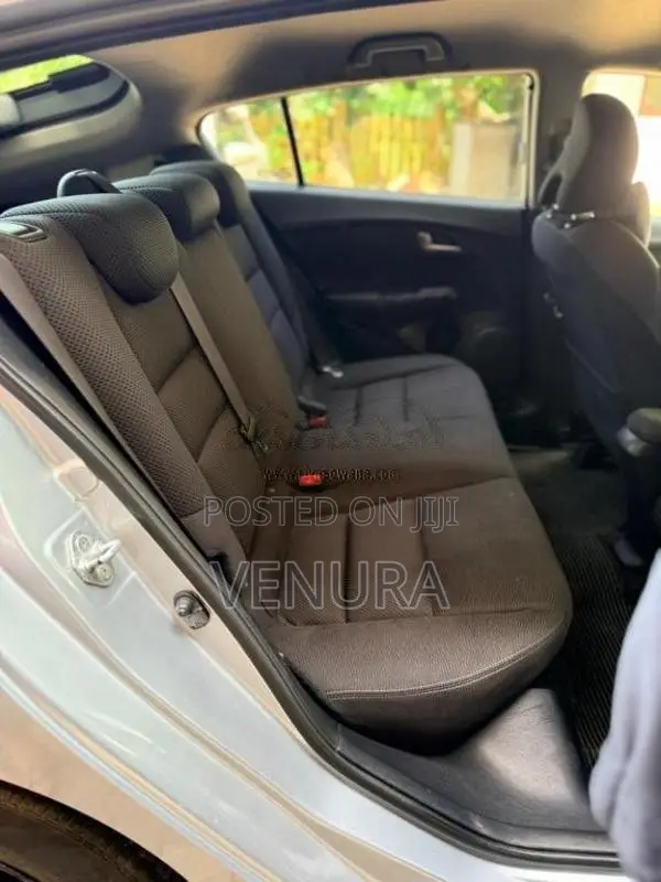 Honda Insight 2011 Car (Used)