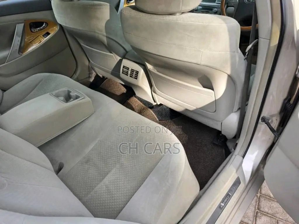 Toyota Camry 2006 Car (Used)