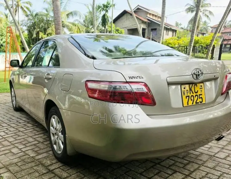Toyota Camry 2006 Car (Used)