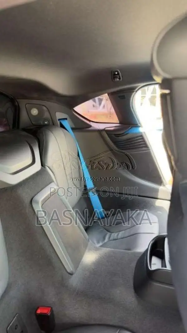 BMW I8 2016 Car (Used)