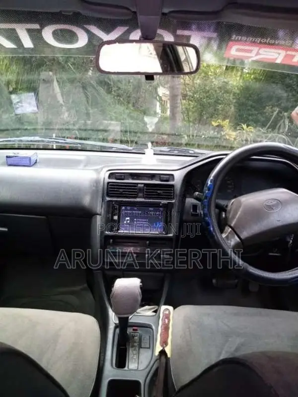 Toyota Caldina 2000 Car (Used)