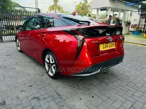 Toyota Prius 2016 Car (Used)