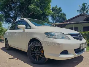 Honda Fit Aria GD8 2010 Car (Used)