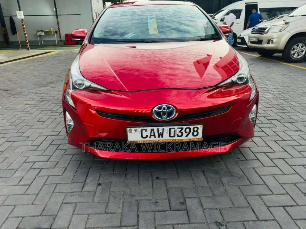 Toyota Prius 2016 Car (Used)