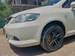 Honda Fit Aria GD8 2010 Car (Used)