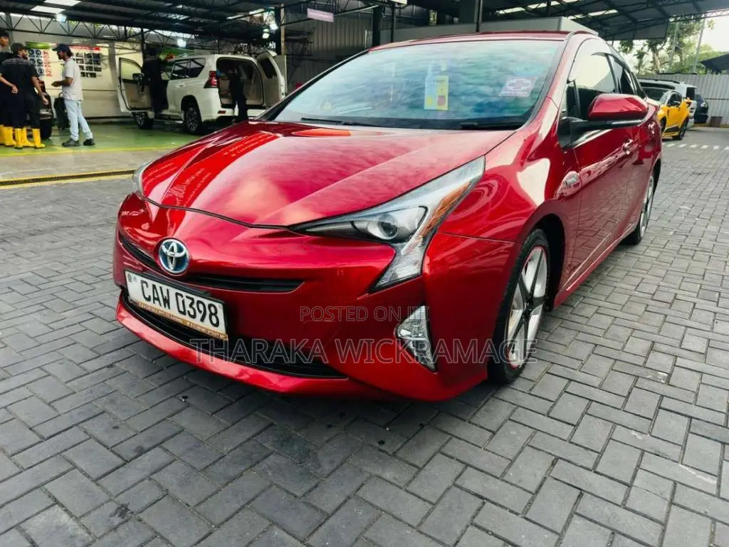 Toyota Prius 2016 Car (Used)