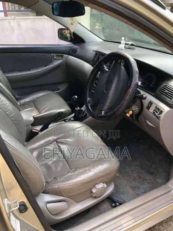 Toyota Corolla 121 2000 Car (Used)
