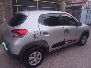 Renault Kwid RXT 2017 Car (Used)