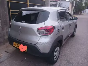 Renault Kwid RXT 2017 Car (Used)