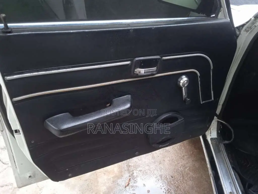 Mitsubishi Lancer 1980 Car (Used)