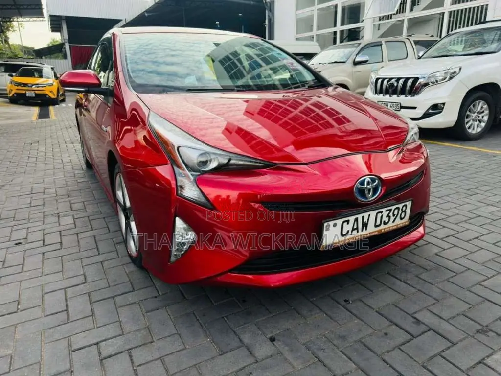 Toyota Prius 2016 Car (Used)
