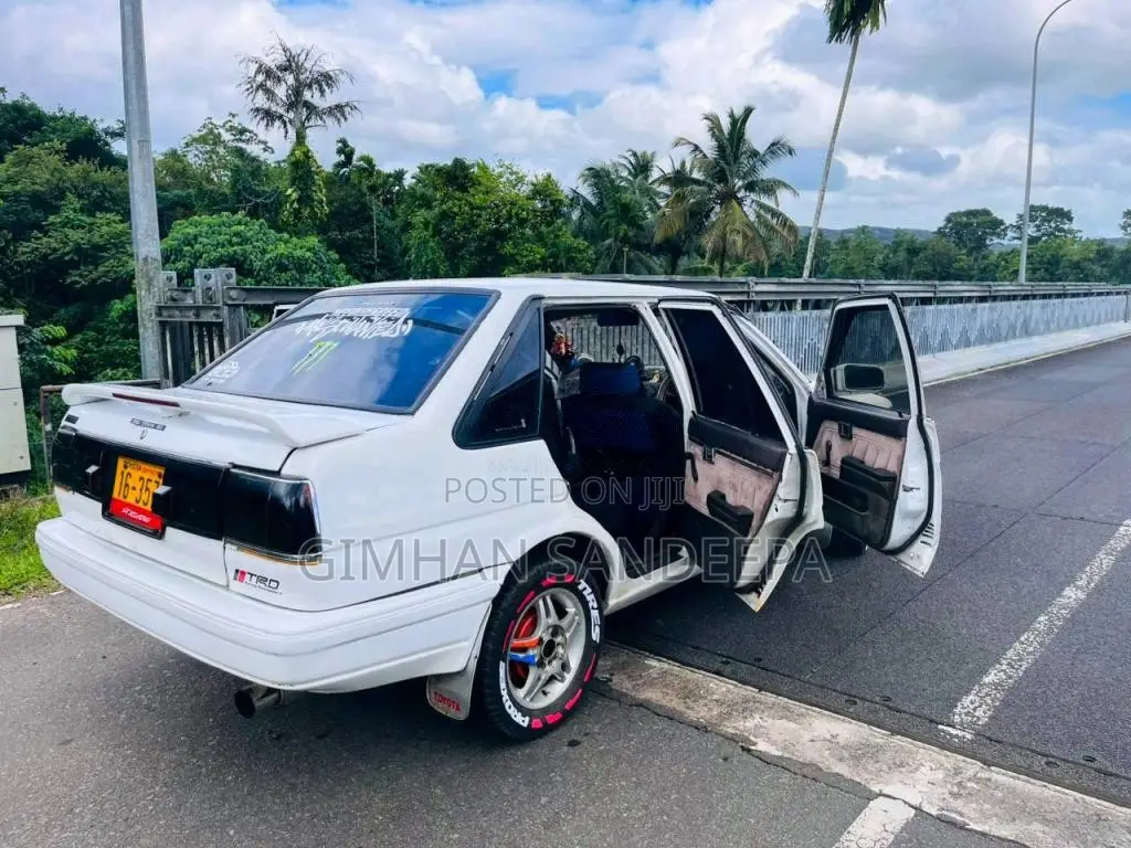 Toyota Sprinter 1990 Car (Used)