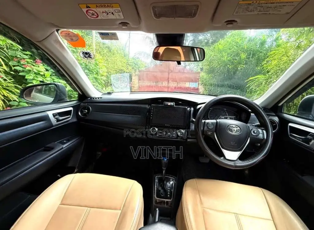 Toyota Axio 2016 Car (Used)