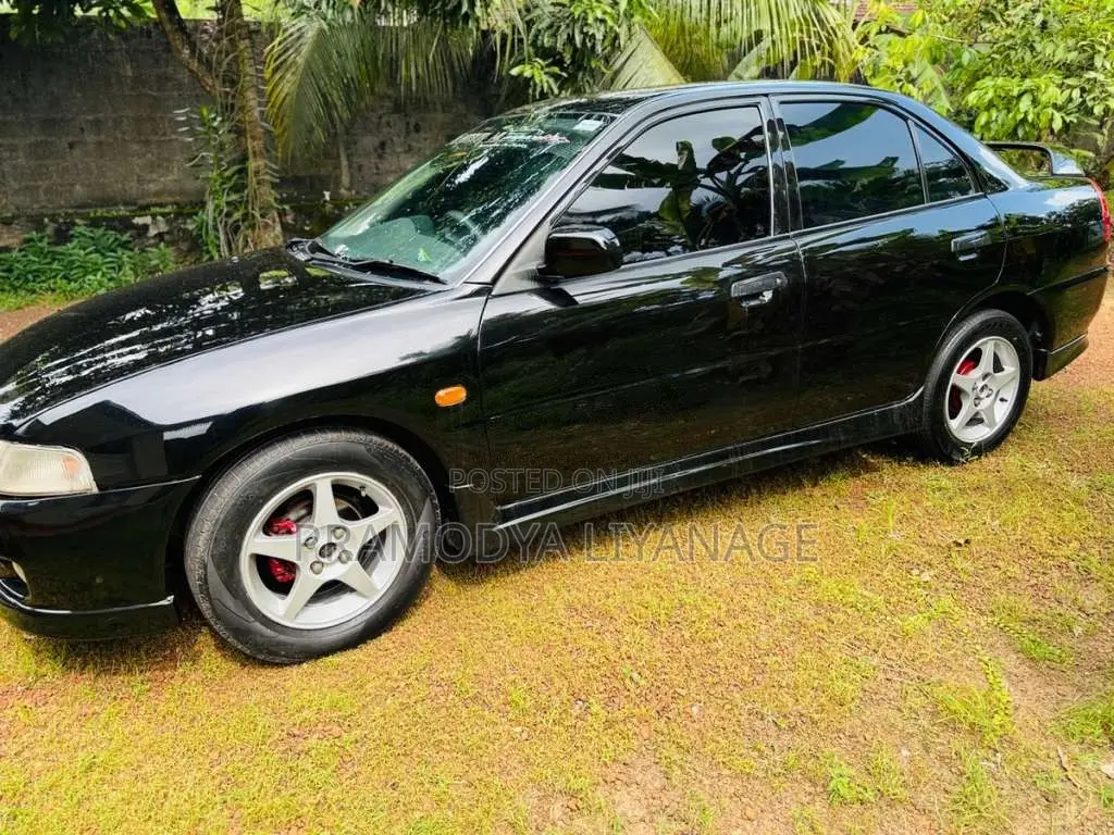 Mitsubishi Lancer 2002 Car (Used)