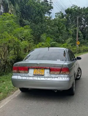Nissan FB15 2003 Car (Used)