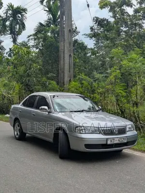 Nissan FB15 2003 Car (Used)