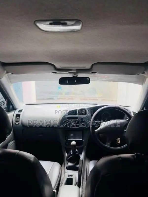 Mitsubishi Lancer 2002 Car (Used)
