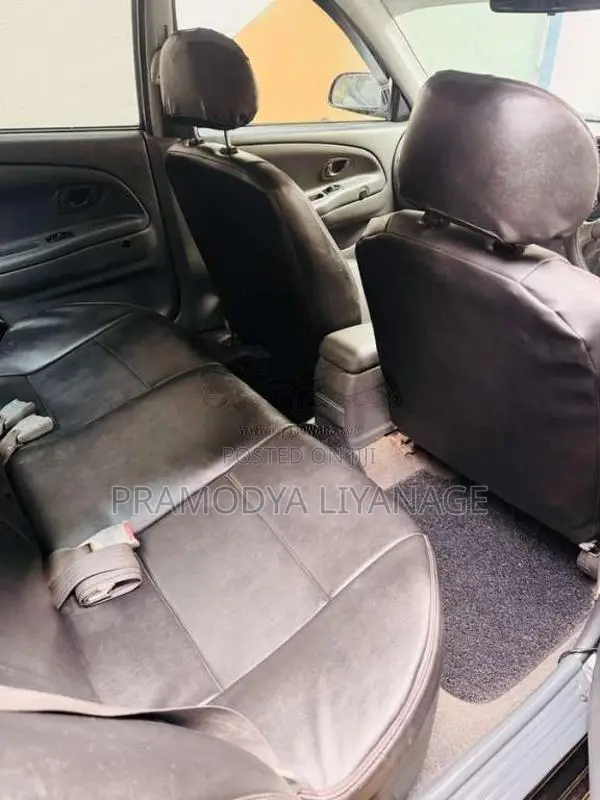 Mitsubishi Lancer 2002 Car (Used)