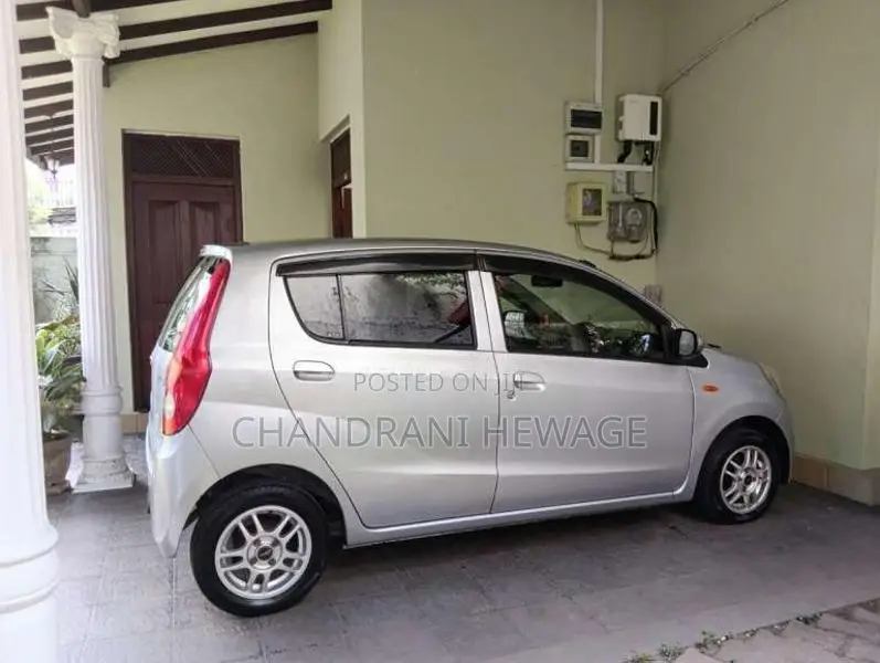 Daihatsu Mira 2009 Car (Used)