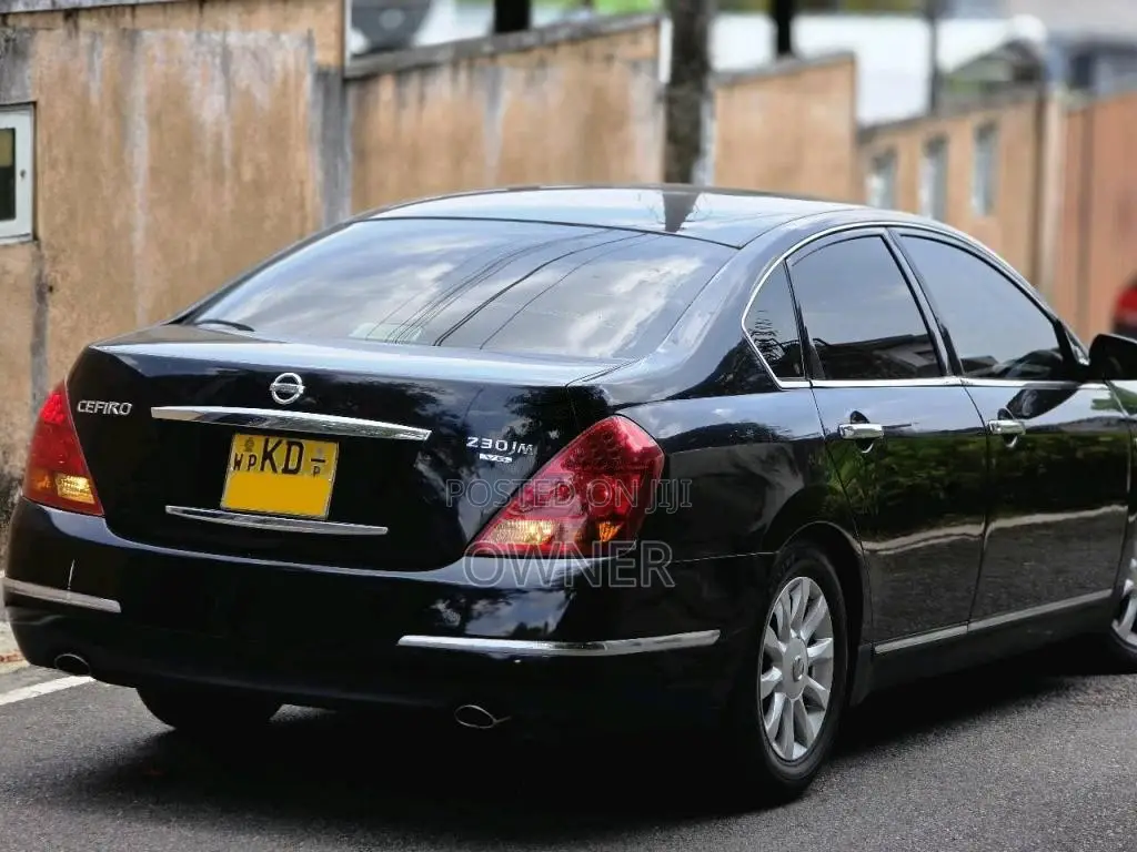 Nissan Cefiro 2006 Car (Used)