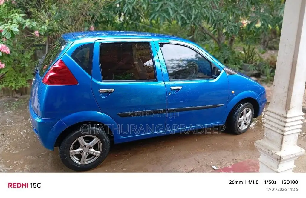 Micro Trend 2011 Car (Used)