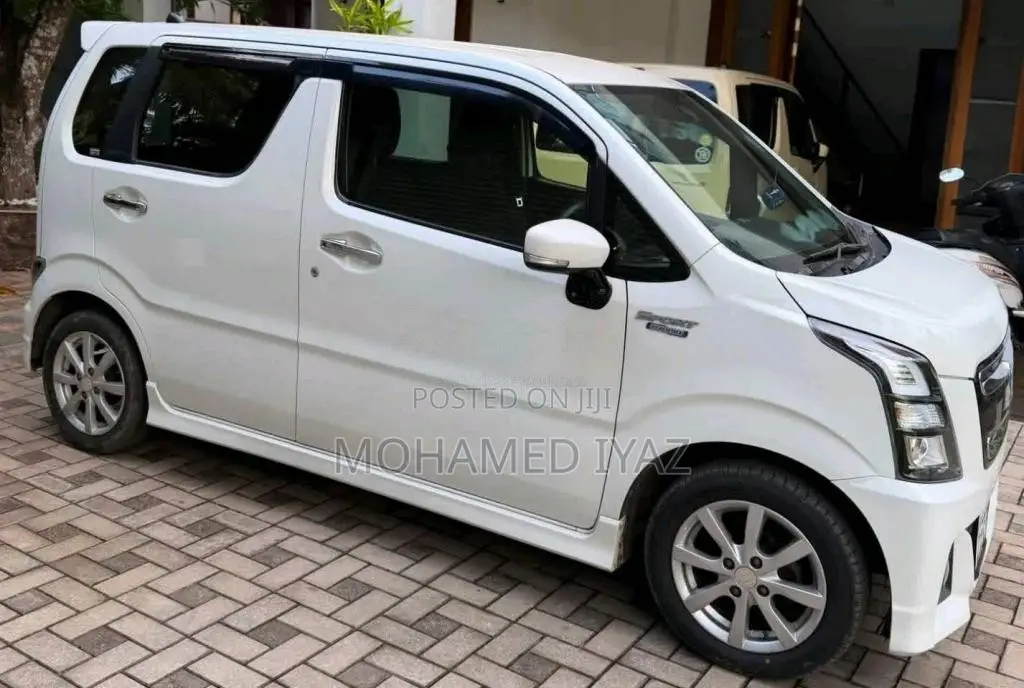 Suzuki WAGON R STINGRAY 2018 Car (Used)