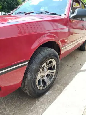 Mitsubishi Lancer Box 1985 Car (Used)