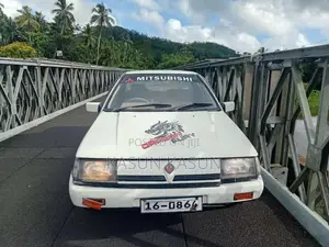 Proton Saga 1988 Car (Used)