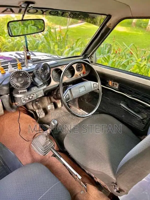 Toyota Corolla Ke20 B211 1975 Car (Used)