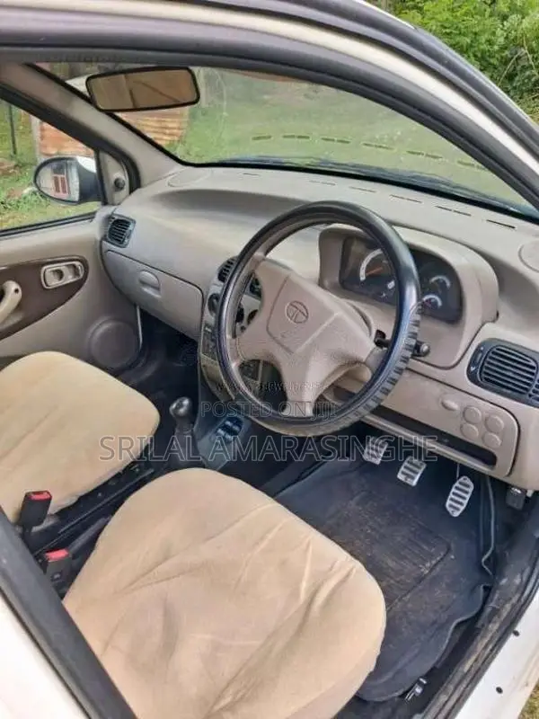 Tata Indica 2015 Car (Used)