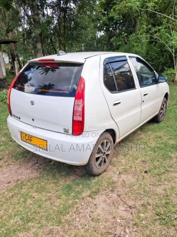 Tata Indica 2015 Car (Used)