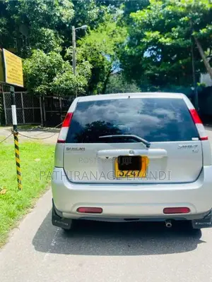 Suzuki Swift 2004 Car (Used)