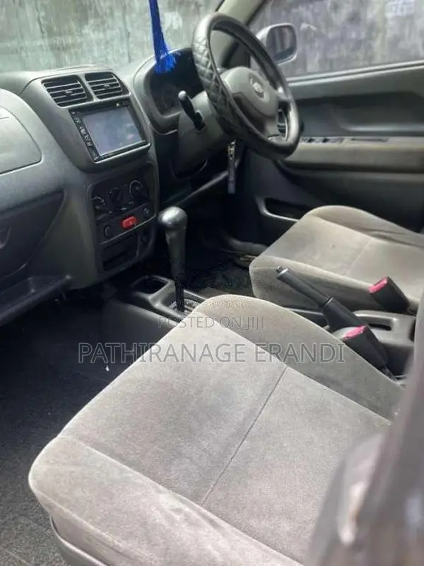 Suzuki Swift 2004 Car (Used)