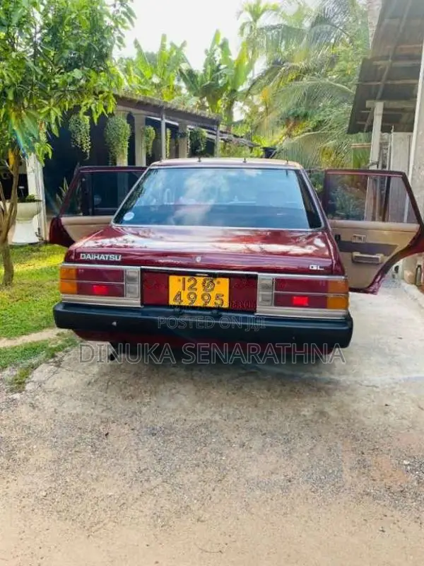 Daihatsu Charmant 1983 Car (Used)
