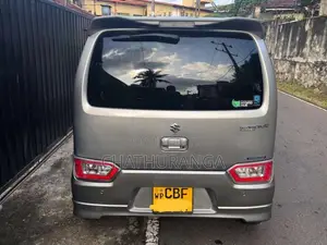 Suzuki Wagon R FZ 2018 Car (Used)