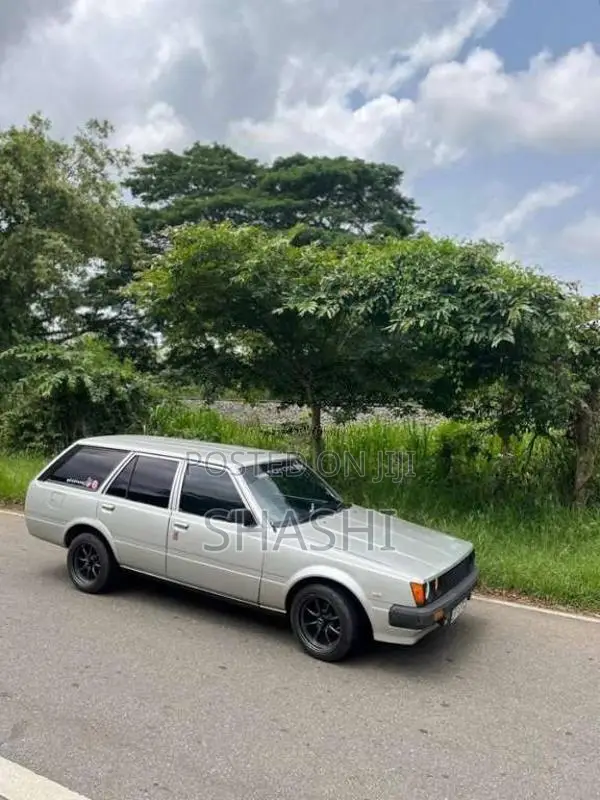 Toyota CARINA WAGON 1986 Car (Used)