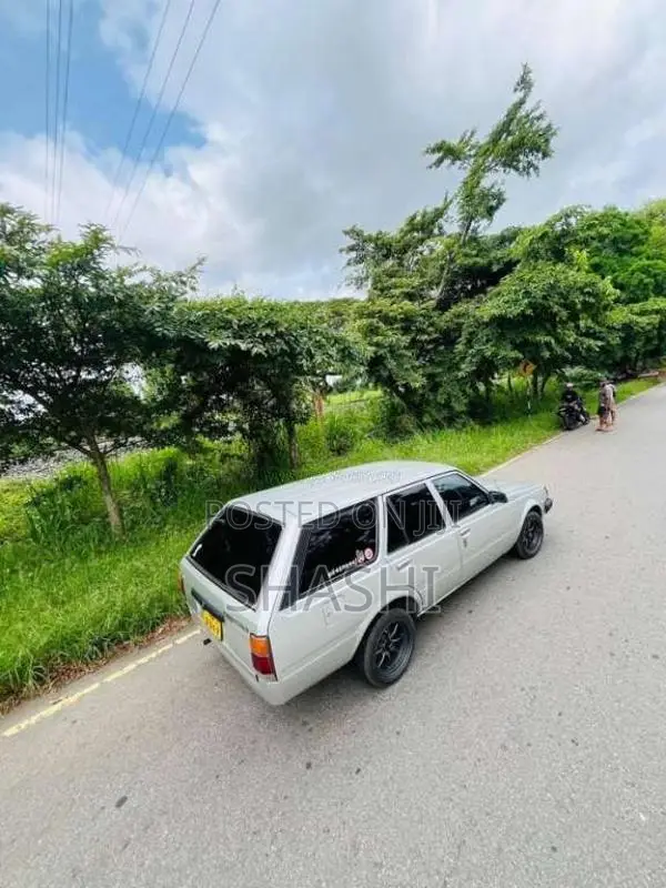 Toyota CARINA WAGON 1986 Car (Used)