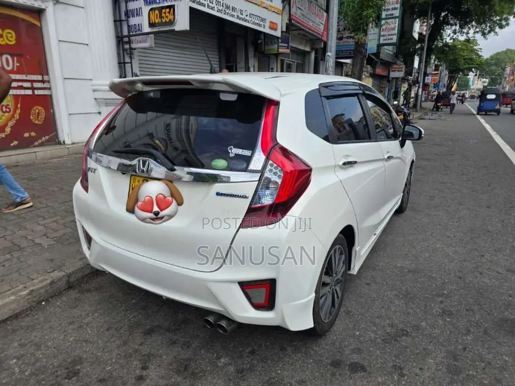 Honda Fit 2014 Car (Used)