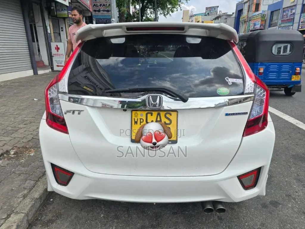 Honda Fit 2014 Car (Used)