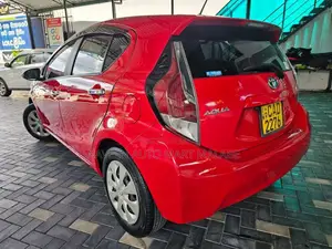 Toyota Aqua 2014 Car (Used)