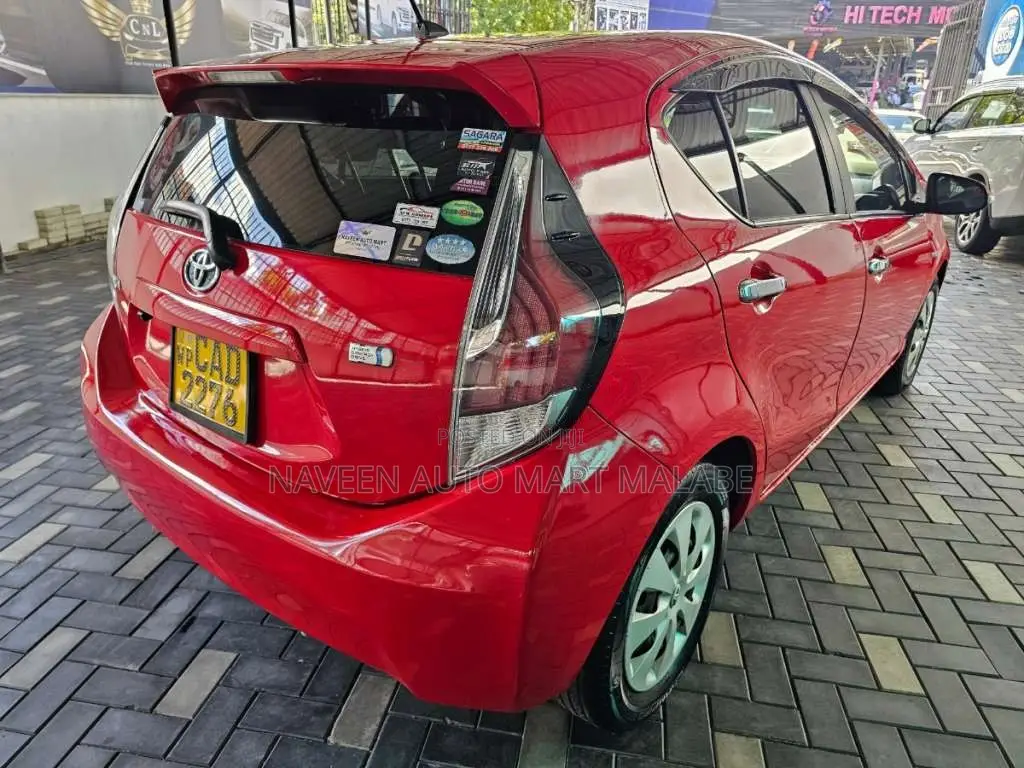 Toyota Aqua 2014 Car (Used)