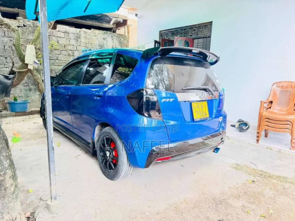Honda Fit Gp1 2011 Car (Used)