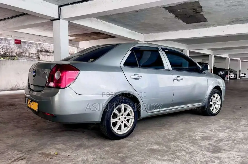 Micro MX7 2014 Car (Used)