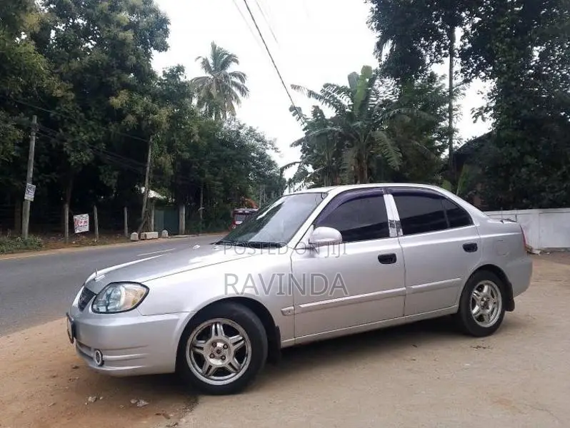 Hyundai Accent 2002 Car (Used)